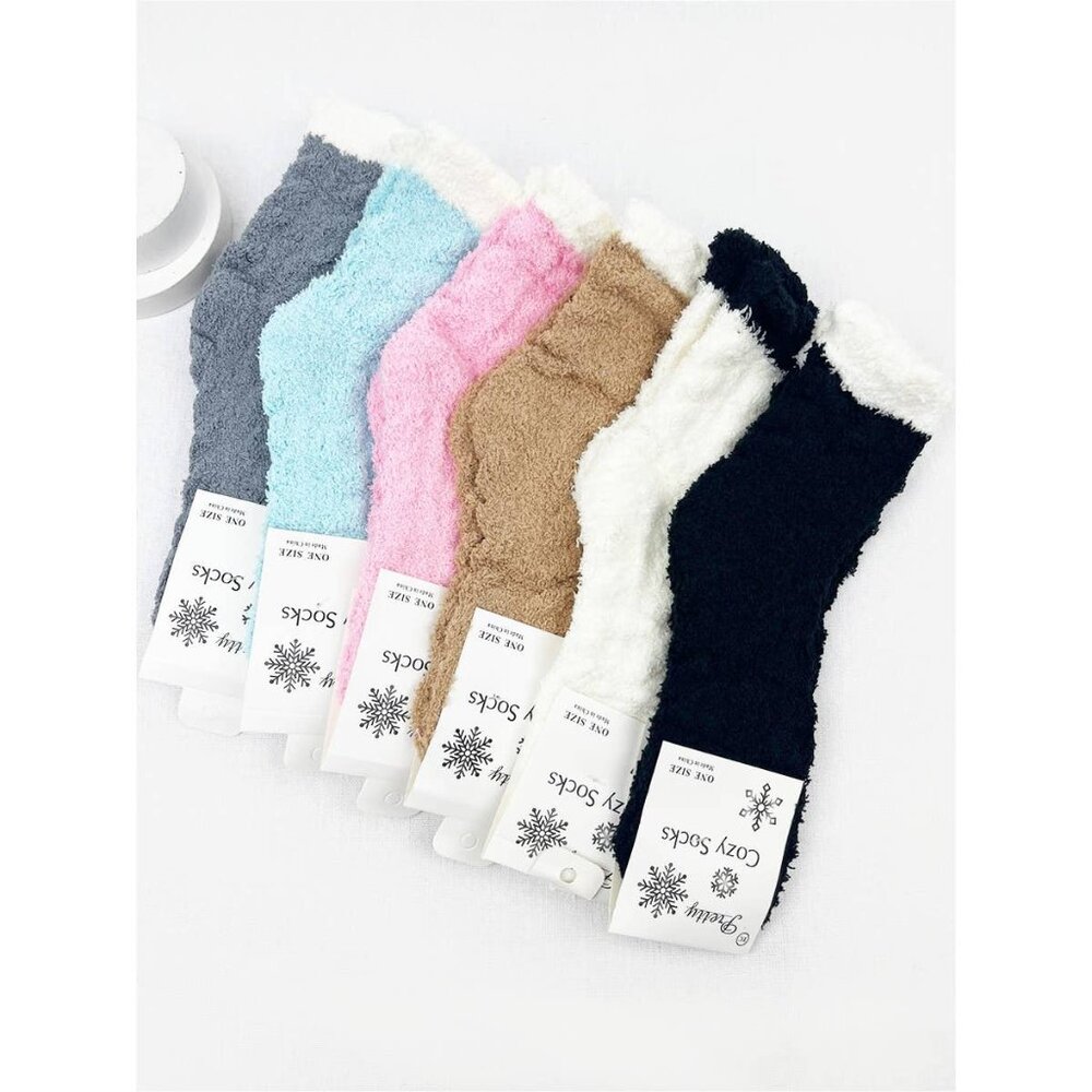 Two Tone Solid Cable Pattern Cozy Socks (Taupe)
